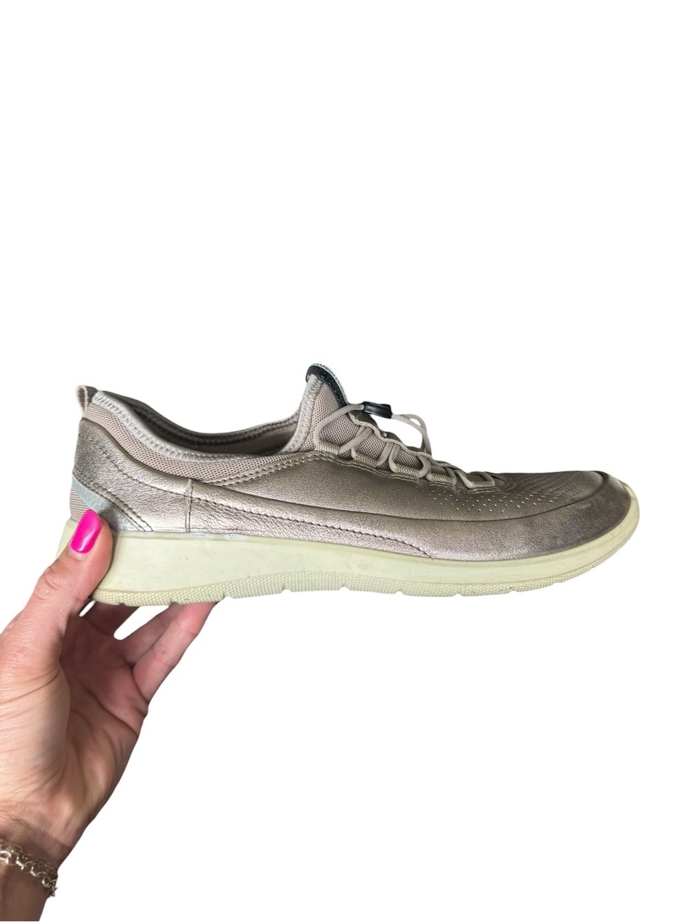 ECCO Soft 7 Bronze Metallic Leather Sneakers Women’s EU 40 Athleisure Comfort